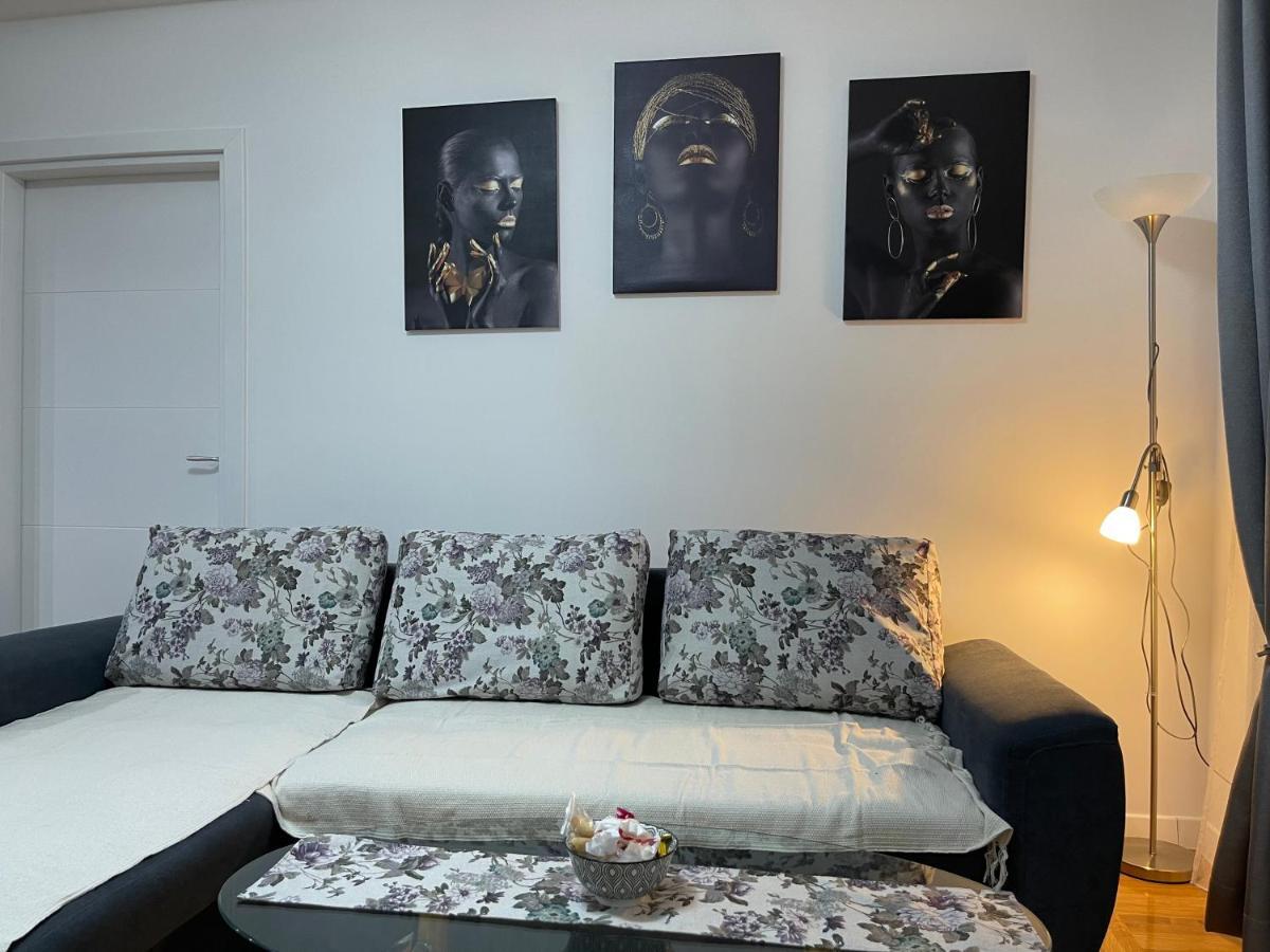 Apartman Mdb Subotica Exterior foto